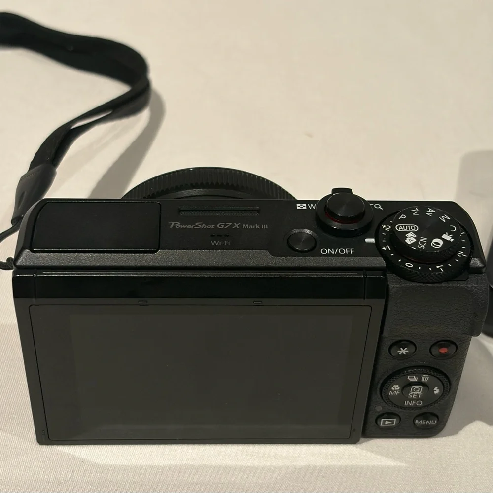 Canon G7 X PowerShot Mark III in Black